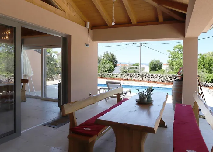 Oliveti Villa Malinska